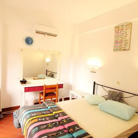 Avra Boutique Benitses (Corfu)