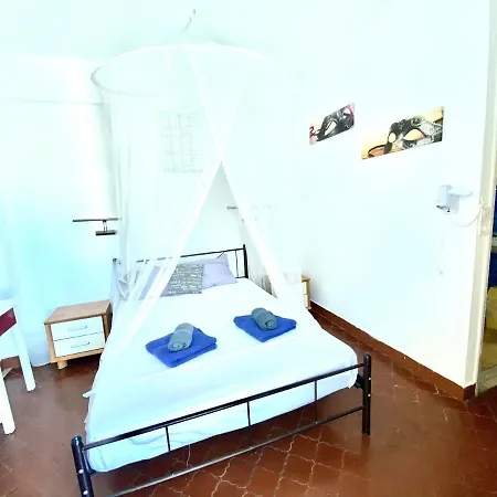 Avra Boutique * Benitses (Corfu)